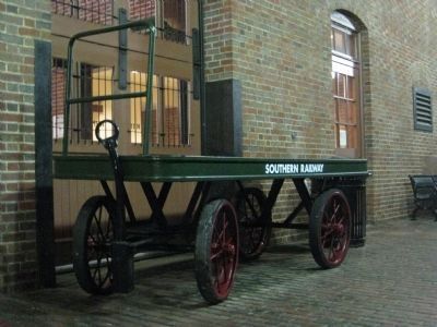Southern Railway Baggage Cart image. Click for full size.
