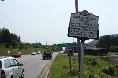 Warren Wilson College Marker, looking east along Tunnel Road (US 70) image. Click for full size.