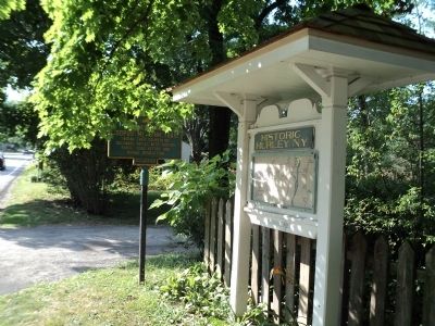 Old Mine Road / Esopus – Minisink Trail Marker. Click for full size. Old Mine Road / Esopus – Minisink Trail Marker image. Click for full size.