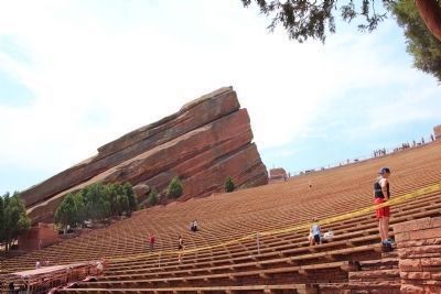 Red Rocks Amphitheatre image. Click for full size.