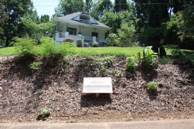 Baxter's Tennessee Battery Marker. Click for full size. Baxter's Tennessee Battery Marker image. Click for full size.