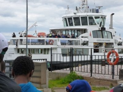 The Suomenlinna-Sveaborg ferry boat from Market Square, Helsinki harbor. Click for full size. The Suomenlinna-Sveaborg ferry boat from Market Square, Helsinki harbor image. Click for full size.