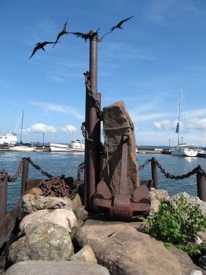 Memorial to Commercial Fishermen of Bayfield image. Click for full size.