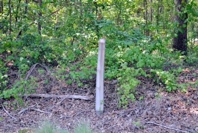 Old Garrison Road Marker Post image. Click for full size.