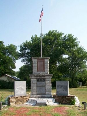 Caney War Memorial image. Click for full size.