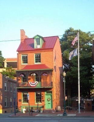 Lincoln Biography Building, c.2012 image. Click for full size.