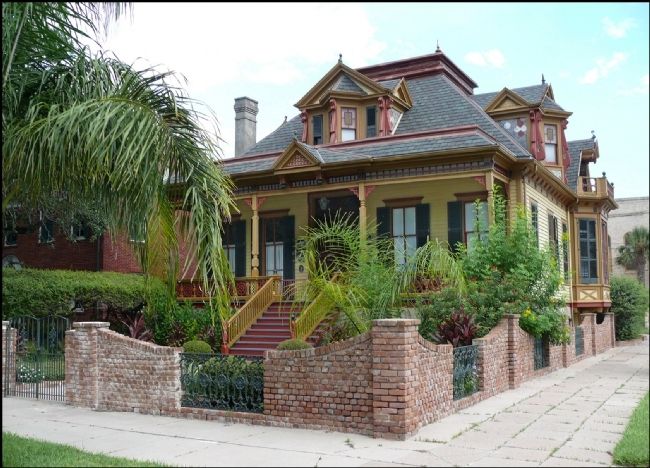Sweeney-Royston House and Marker. Click for full size. Sweeney-Royston House and Marker image. Click for full size.