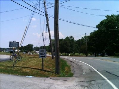 Chili Landmark Marker as seen facing east on 33A image. Click for full size.
