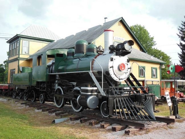 Engine #1, Porter Steam Locomotive #6557, built in 1920 image. Click for full size.