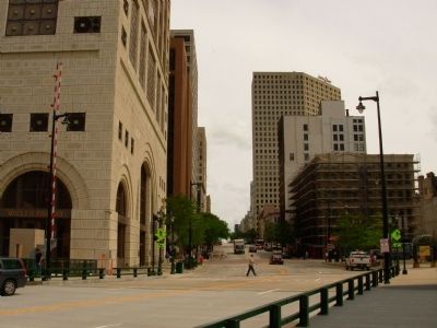 East Wisconsin Avenue. Click for full size. East Wisconsin Avenue image. Click for full size.