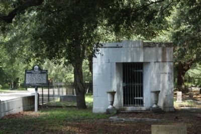 Abraham Lincoln Lewis Mausoleum and Marker. Click for full size. Abraham Lincoln Lewis Mausoleum and Marker image. Click for full size.