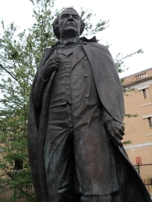 Closeup of Andrew Johnson Statue image. Click for full size.