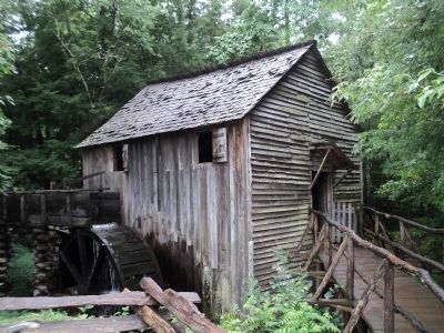 John P. Cable Grist Mill image. Click for full size.
