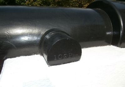 Left Trunnion - - Text "100 Pdr." image. Click for full size.