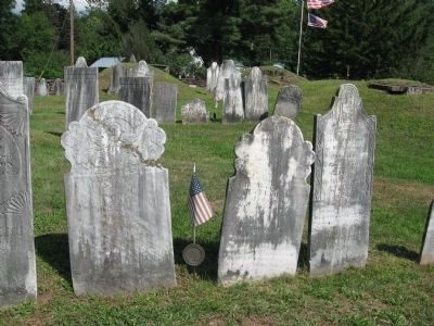 Revolutionary Cemetery image. Click for full size.