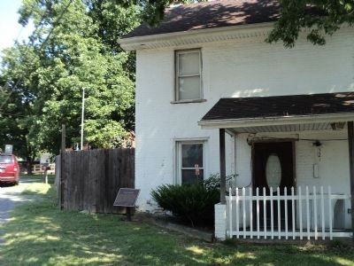 Marker and Tollhouse No. 8 image. Click for full size.