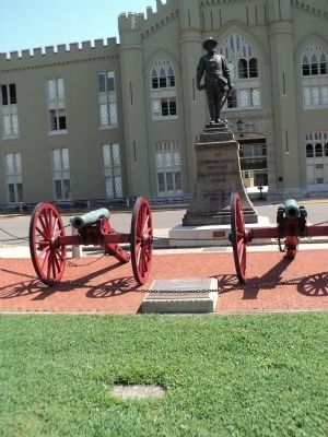 Stonewall Jackson Monument at VMI (former location) image. Click for full size.