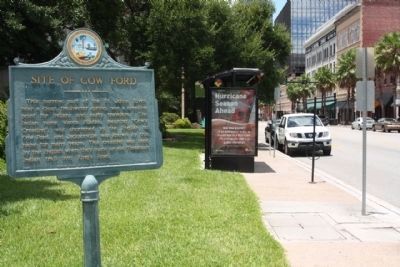 Site of Cow Ford Marker, along E Bay Street, looking west image. Click for full size.