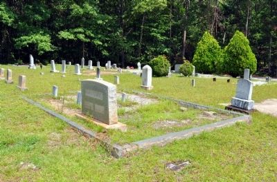 Tugalo Baptist Church Cemetery image. Click for full size.