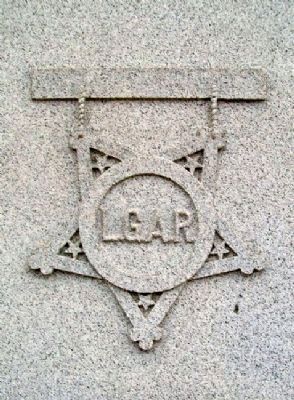 L.G.A.R. Emblem on Kearney Civil War and Spanish-American War Memorial Marker image. Click for full size.