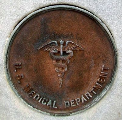 World War Memorial Medical Dept Medallion image. Click for full size.