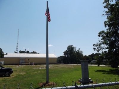 Jonesville Veterans Monument Marker Overview image. Click for full size.