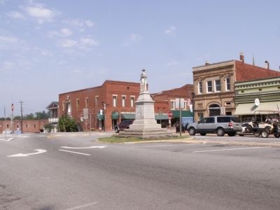 Putnam County Confederate Monument Marker Overview. Click for full size. Putnam County Confederate Monument Marker Overview image. Click for full size.