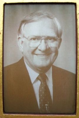 The Honorable Vern Riffe (1925 - 1997)Photo on Marker image. Click for full size.