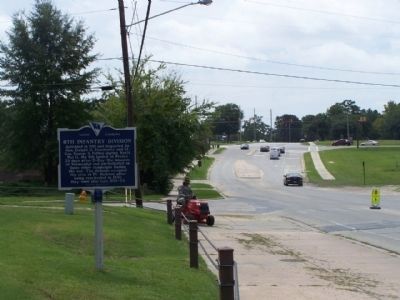 8th Infantry Division Marker, looking south along Jackson Blvd. near Johnson Street image. Click for full size.