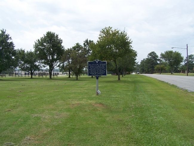 4th Inf Division Marker, looking south image. Click for full size.