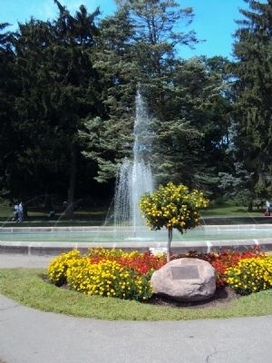 Zimmerman Fountain Pond Marker image. Click for full size.