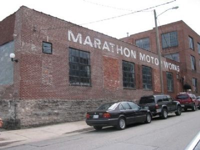 Marathon Motor Car Building 2 across street image. Click for full size.