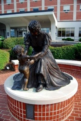 Virginia "Jennie" Gilmer Statue image. Click for full size.