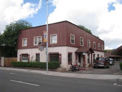 Downtowner Motel. Click for full size. Downtowner Motel image. Click for full size.