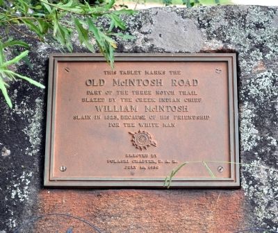 Old McIntosh Road Marker. Click for full size. Old McIntosh Road Marker image. Click for full size.