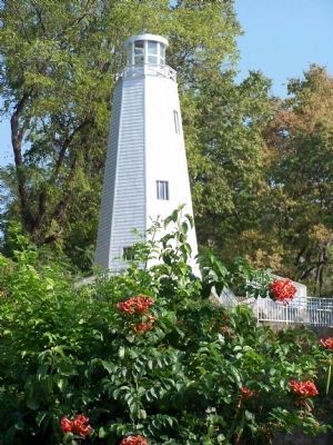 Hannibal Lighthouse image. Click for full size.