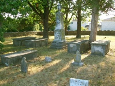 Jewell Cemetery Grave Markers image. Click for full size.