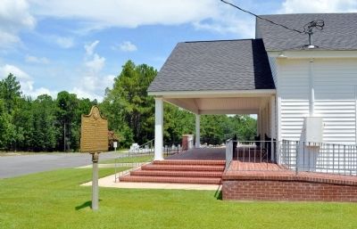 Cedar Creek Primitive Baptist Church and Marker image. Click for full size.