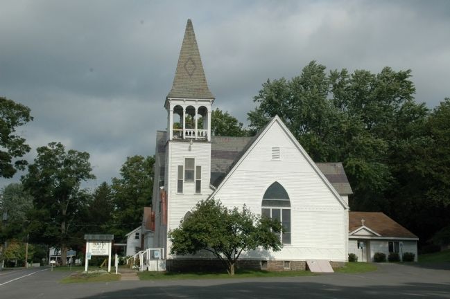 Amity Reformed Church & Marker image. Click for full size.