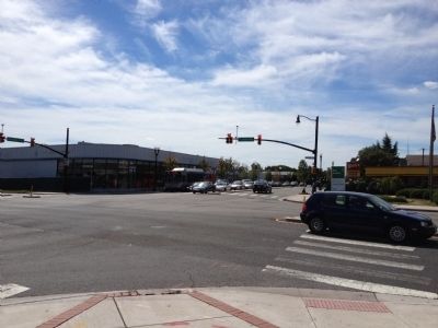 Very busy intersection of Glebe Road and Columbia Pike today image. Click for full size.