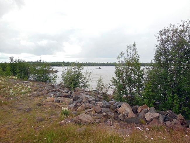 Tanana River, view southwest, near marker image. Click for full size.