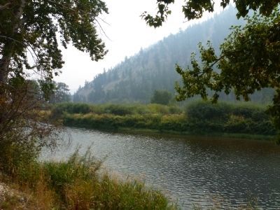 View South of Lewis and Clark Marker, the Salmon River image. Click for full size.