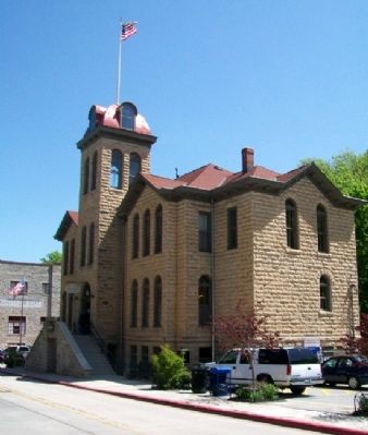 The Western District Courthouse image. Click for full size.