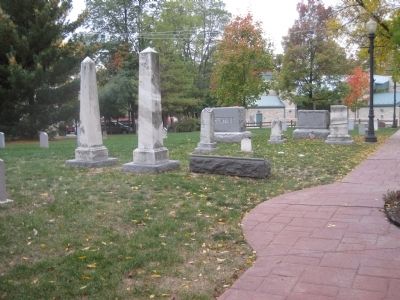 Main Street Cemetery image. Click for full size.