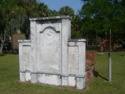 Habersham Marker and Vault Facing image. Click for full size.