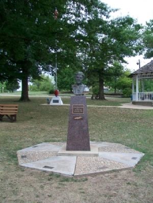 Laura Ingalls Wilder Monument image. Click for full size.
