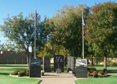 Kay County War Memorial image. Click for full size.