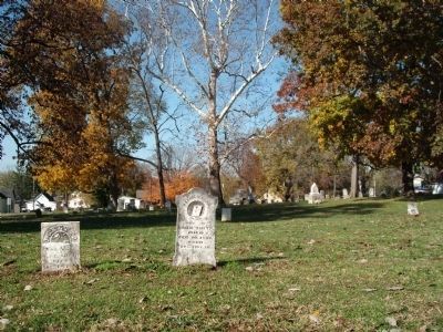 Looking West - - Montezuma Cemetery image. Click for full size.