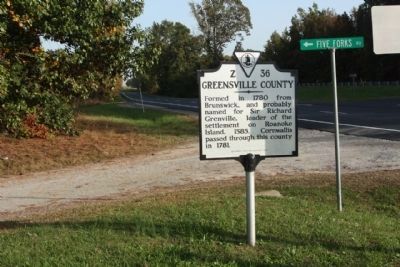 Brunswick County / Greensville County Marker, looking eastward along US 58 and 5 Forks Access Rd. image. Click for full size.
