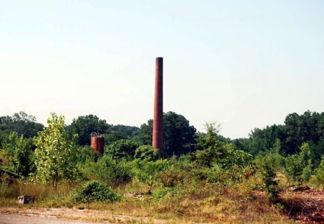 Anderson Mills No. 1 Smokestack image. Click for full size.
